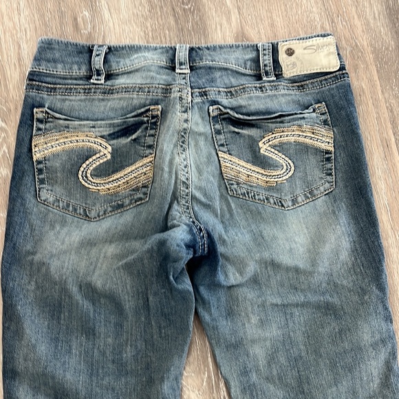 Suki Mid Capri - Picture 3 of 4